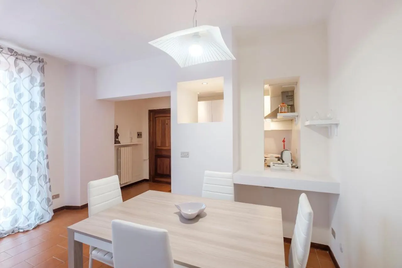 Apartment Cavallino Holiday Desenzano del Garda
