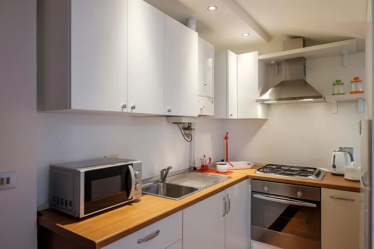 Apartment Cavallino Holiday Desenzano del Garda Italy