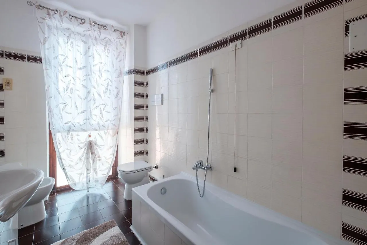 Apartment Cavallino Holiday Desenzano del Garda Italy