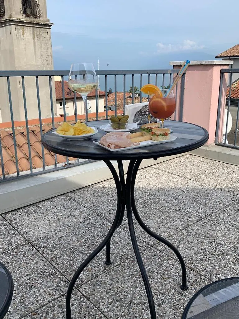 Apartment Cavallino Holiday Desenzano del Garda