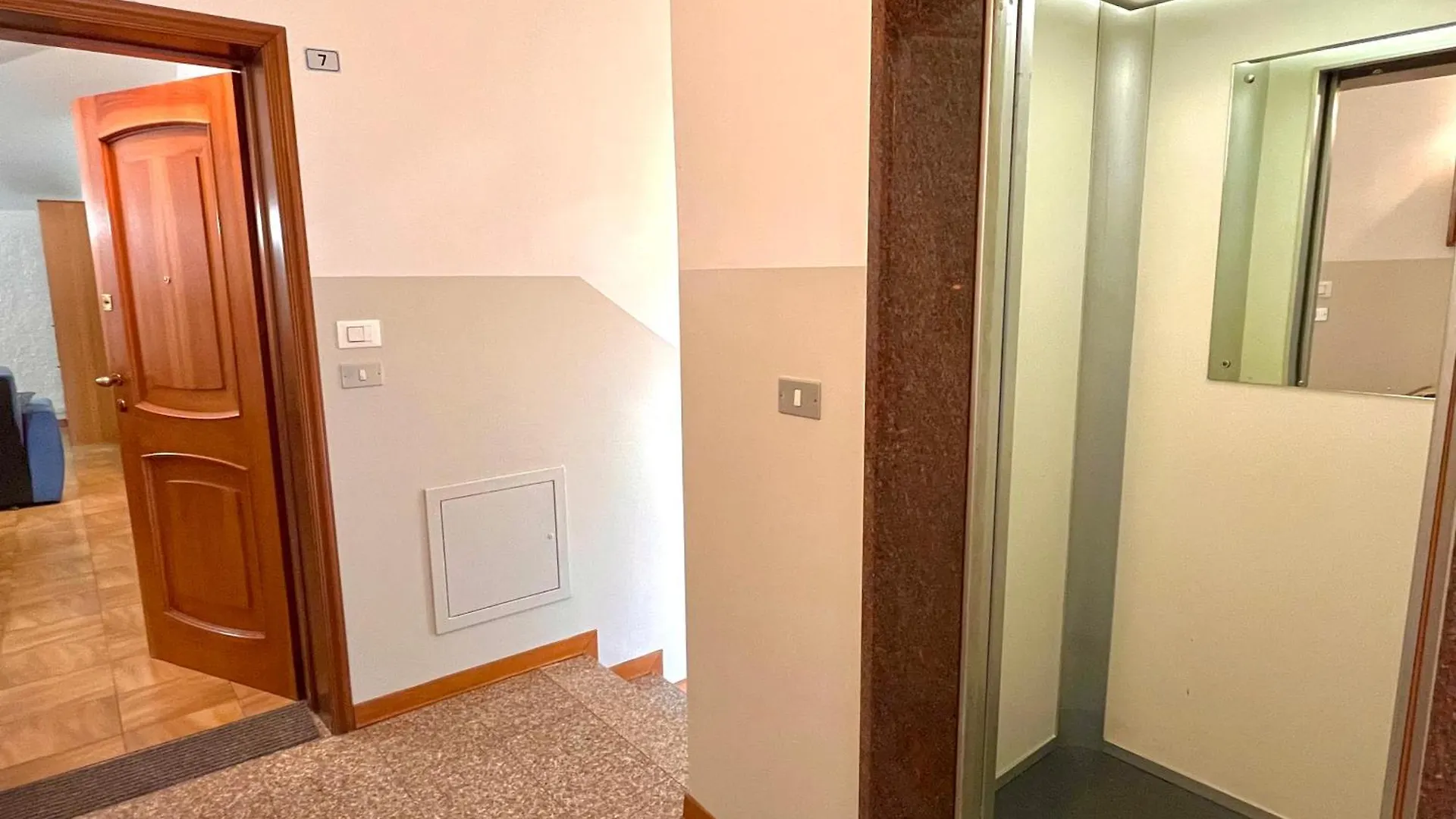Apartment Cavallino Holiday Desenzano del Garda Italy