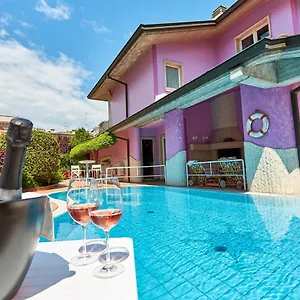 Lilla Hotel